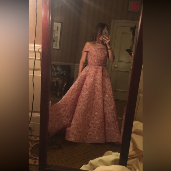 Saiid Kobeisy pink floral gown worn ONCE! Perfect condition size 6 long train - Picture 2 of 3